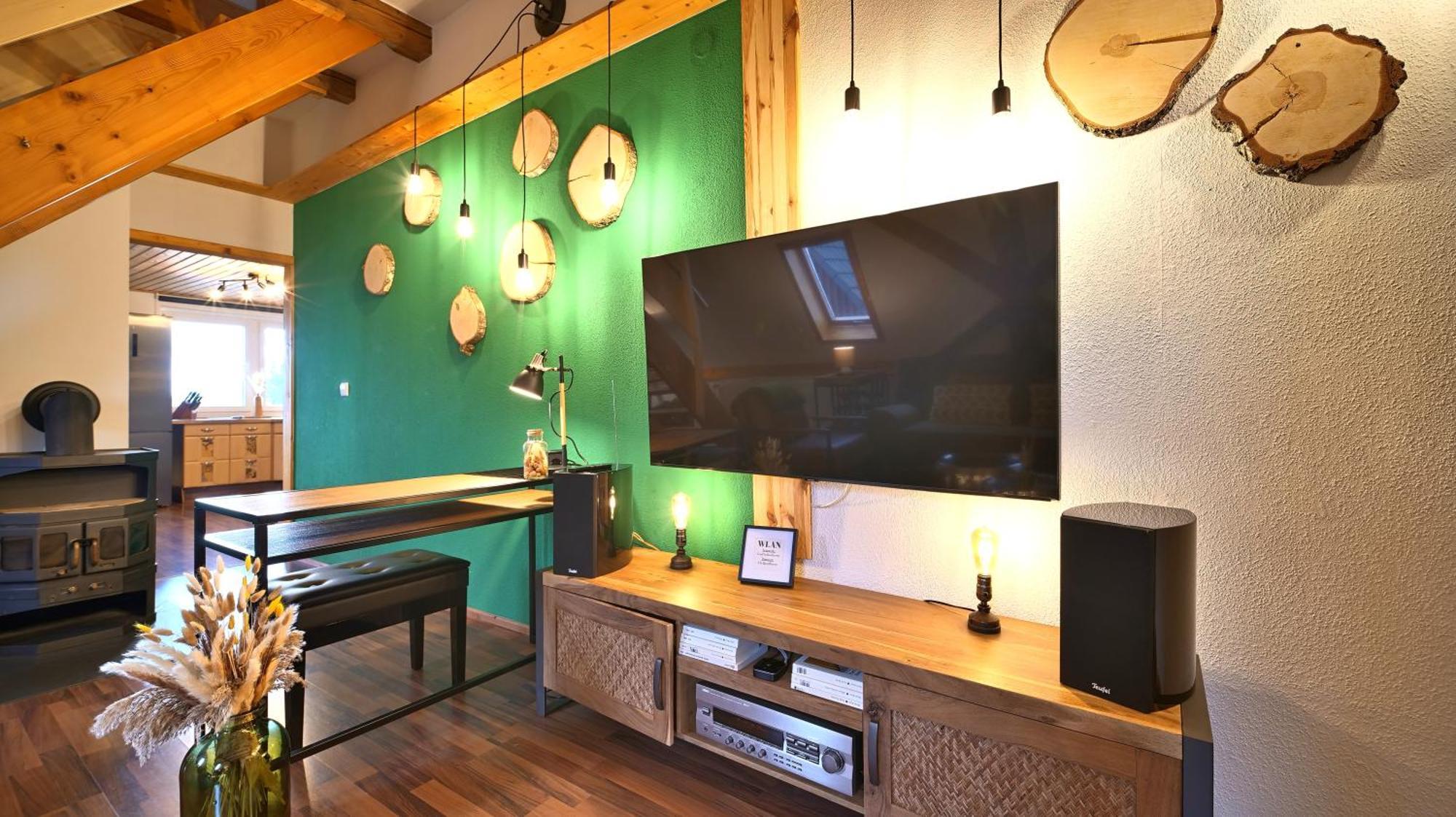 Green Loft Schwarzwald - Dach-Balkon--Musik-Ecke Fluorn-Winzeln Ngoại thất bức ảnh