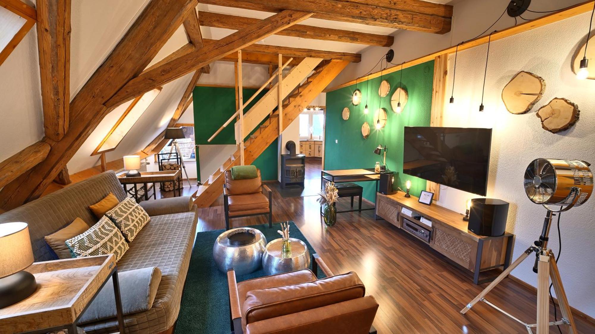 Green Loft Schwarzwald - Dach-Balkon--Musik-Ecke Fluorn-Winzeln Ngoại thất bức ảnh